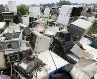 年輕人都躺平了 那廢舊家電回收都誰來做呢 年輕人都躺平了 那廢舊家電回收都誰來做呢